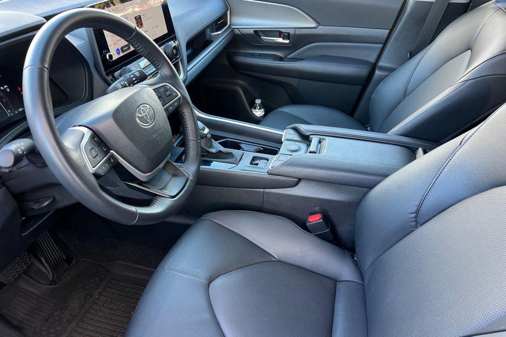 used 2024 Toyota Grand Highlander car, priced at $45,998