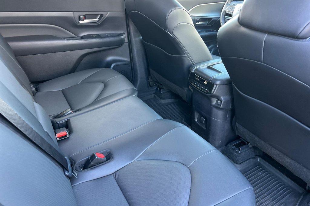used 2024 Toyota Grand Highlander car, priced at $45,998