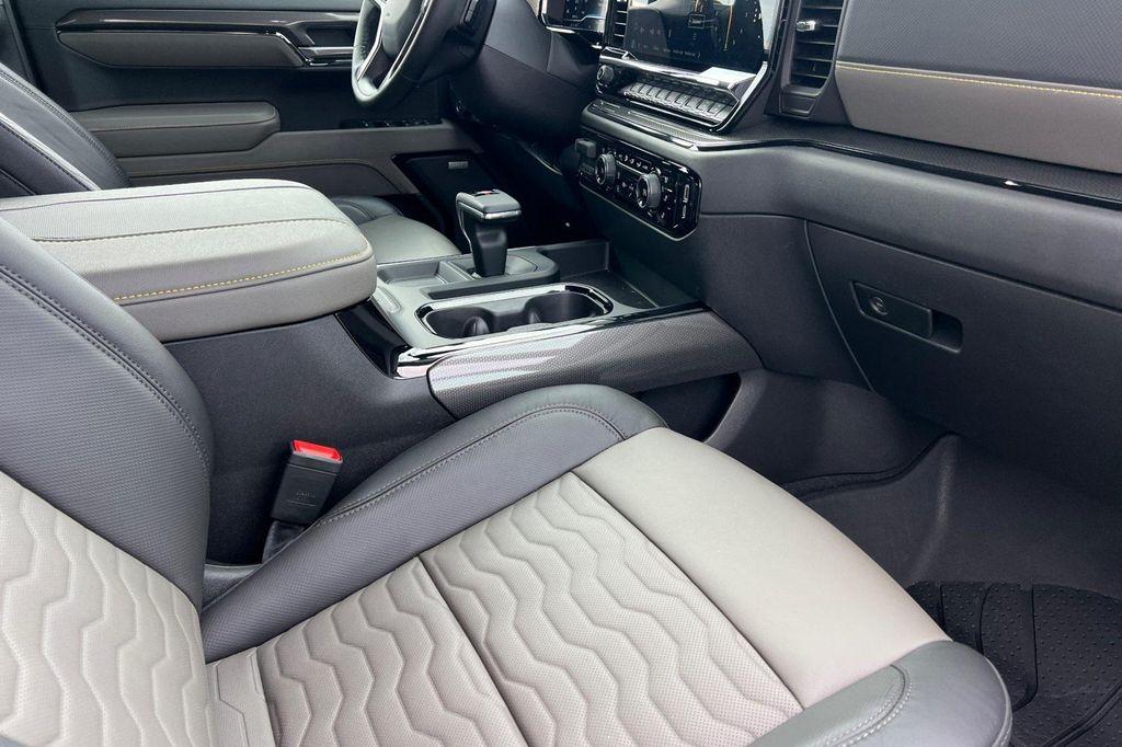 used 2025 Chevrolet Silverado 1500 car, priced at $63,798