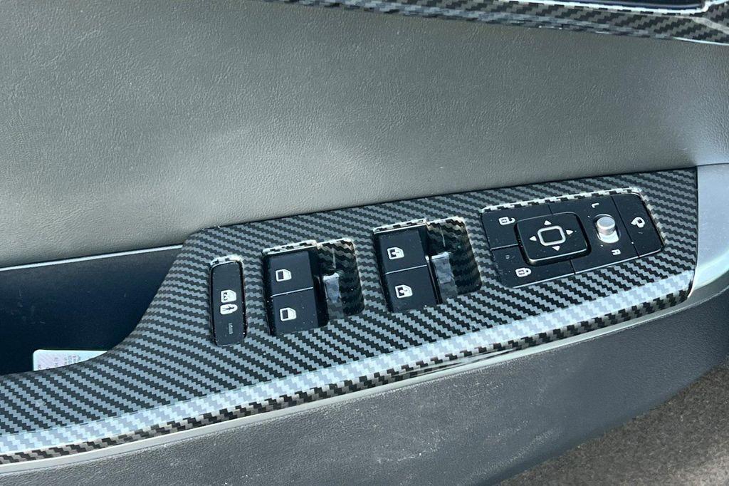 used 2023 Kia EV6 car, priced at $22,898