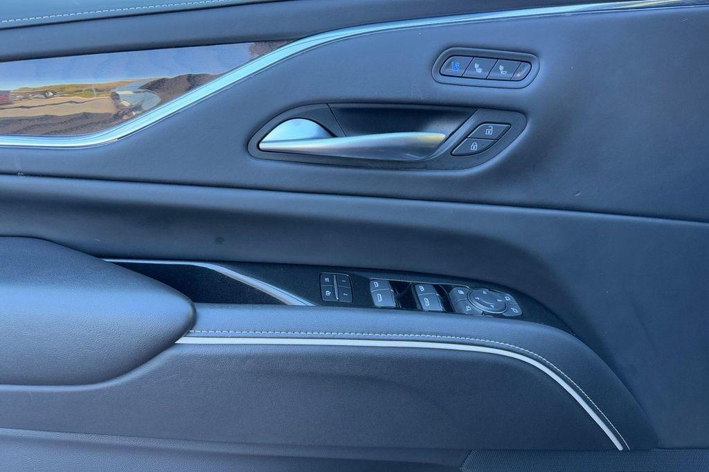 used 2024 Cadillac Escalade ESV car, priced at $87,998