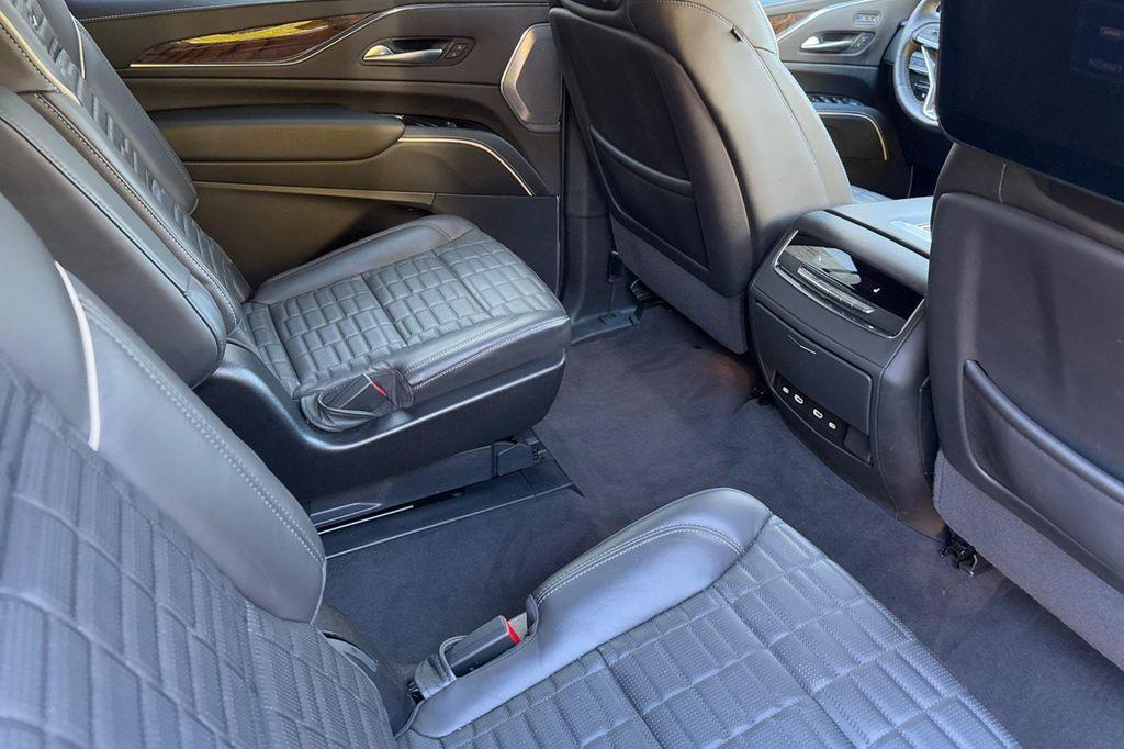 used 2024 Cadillac Escalade ESV car, priced at $87,998