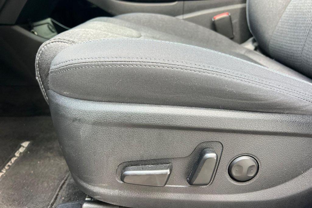 used 2021 Hyundai Santa Fe car, priced at $20,498