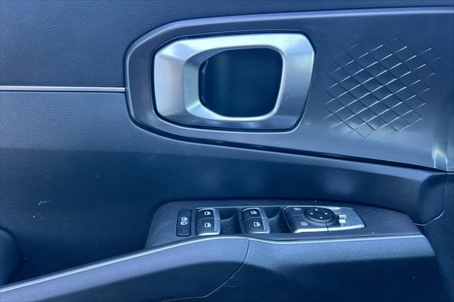 used 2021 Kia Sorento car, priced at $25,898