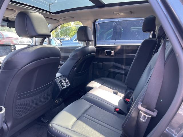 used 2021 Kia Sorento car, priced at $25,998