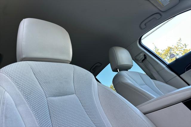 used 2023 Buick Envision car, priced at $19,898