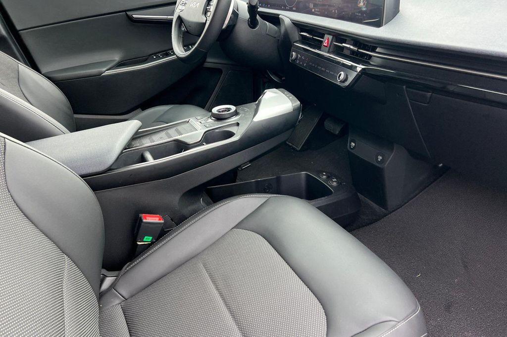 used 2024 Kia EV6 car, priced at $27,898