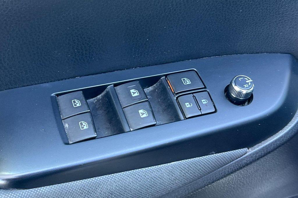 used 2019 Toyota Highlander car, priced at $20,998