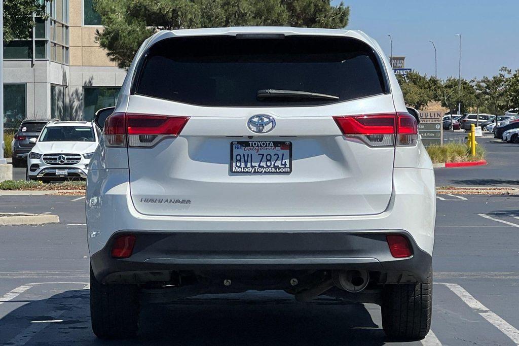 used 2019 Toyota Highlander car, priced at $20,998