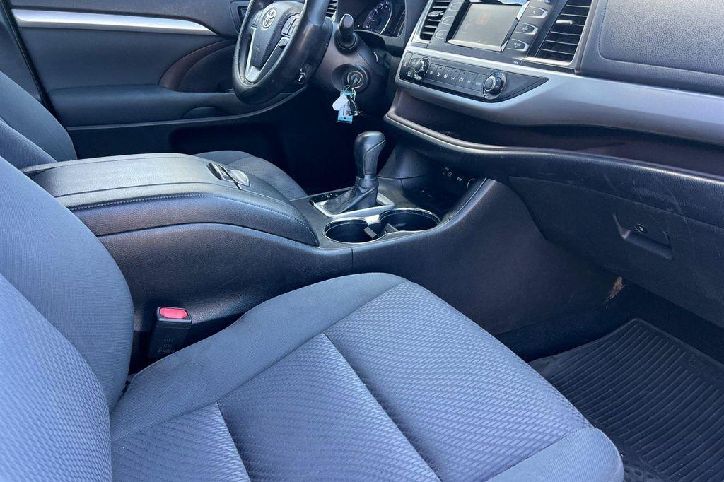 used 2019 Toyota Highlander car, priced at $20,998