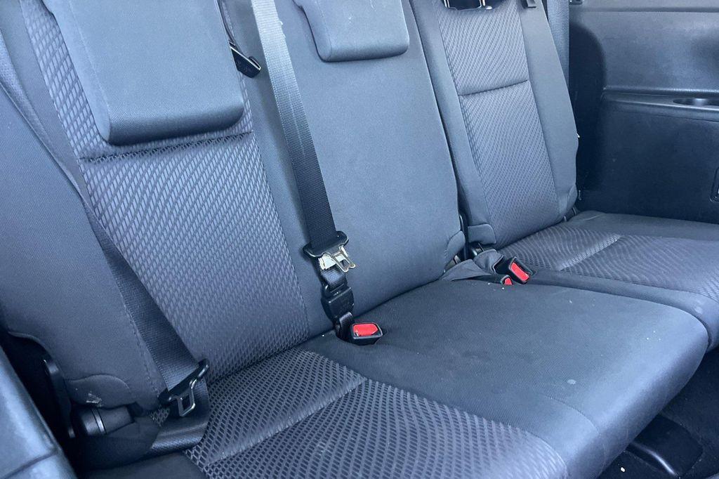 used 2019 Toyota Highlander car, priced at $20,998