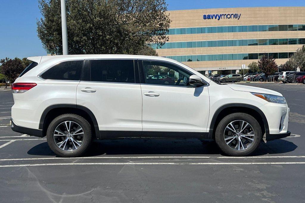 used 2019 Toyota Highlander car, priced at $20,998