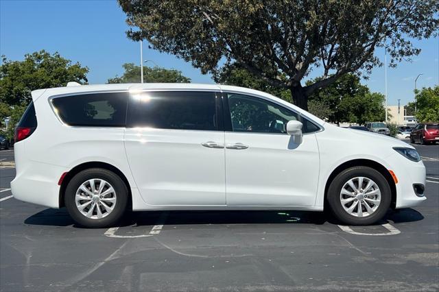 used 2018 Chrysler Pacifica car, priced at $19,898
