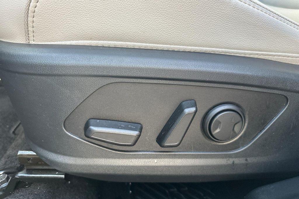 used 2022 Hyundai Tucson car, priced at $19,798