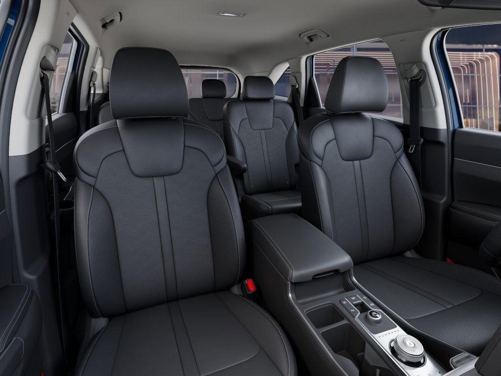 new 2026 Kia Sorento Hybrid car, priced at $40,070