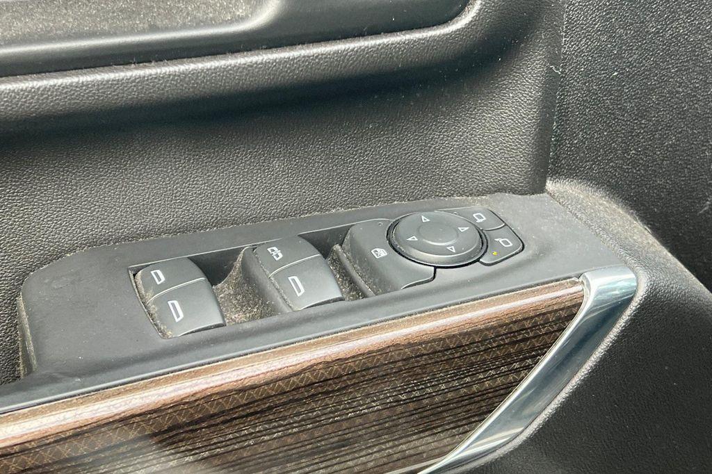 used 2022 Chevrolet Silverado 2500 car, priced at $42,998