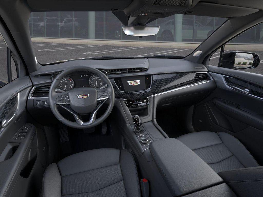 used 2025 Cadillac XT6 car, priced at $55,998
