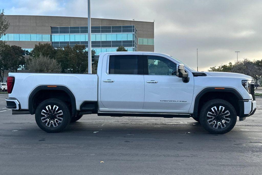 used 2024 GMC Sierra 2500 car, priced at $77,998