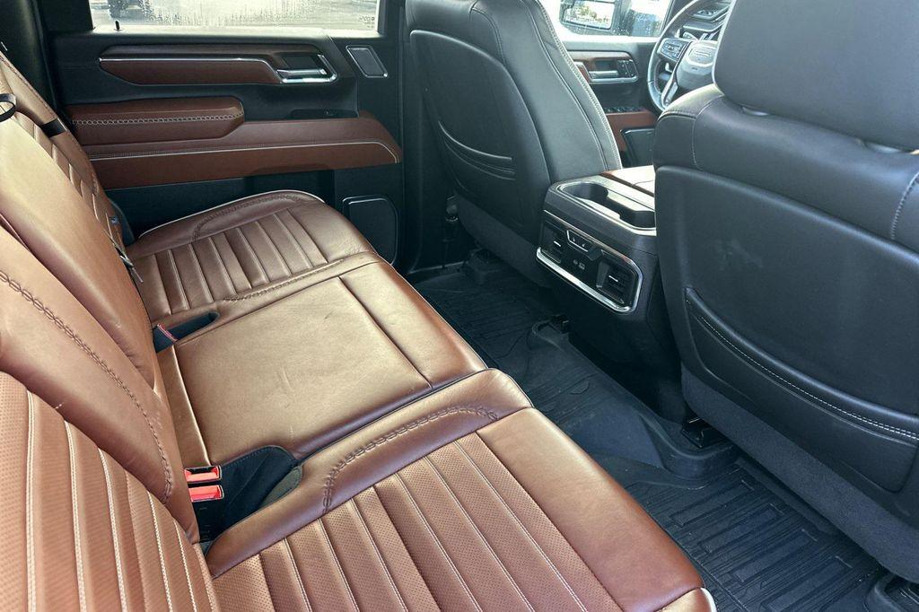 used 2024 GMC Sierra 2500 car, priced at $77,998