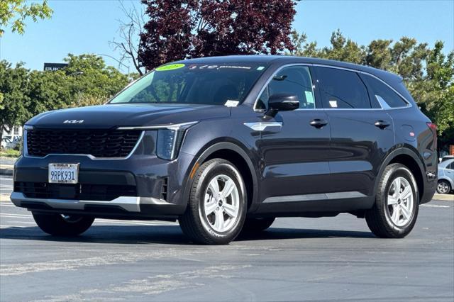 used 2025 Kia Sorento car, priced at $29,998