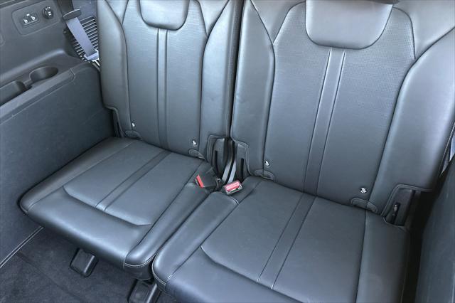 used 2024 Kia Sorento car, priced at $29,998