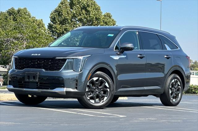 used 2024 Kia Sorento car, priced at $29,998