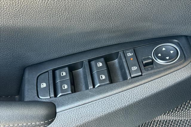 used 2024 Kia Seltos car, priced at $25,877