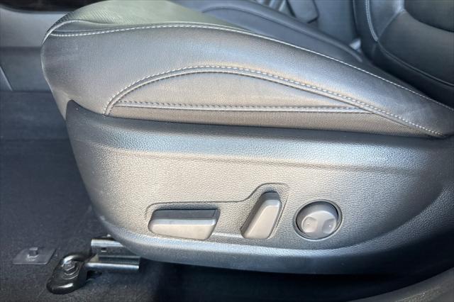 used 2024 Kia Seltos car, priced at $25,877