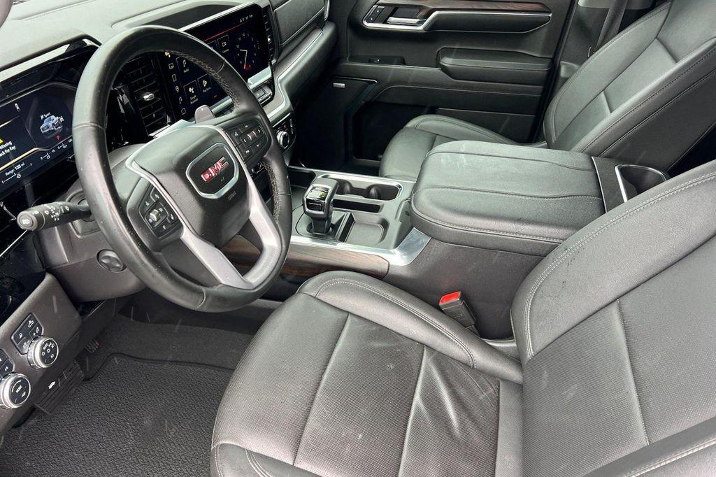 used 2024 GMC Sierra 1500 car, priced at $42,398