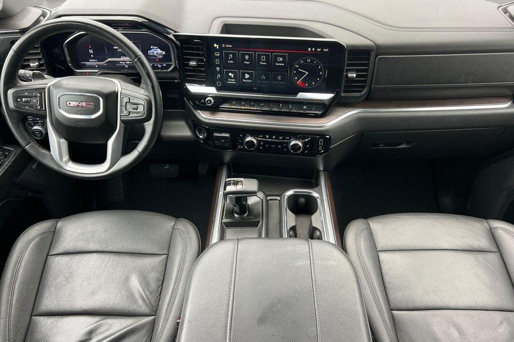 used 2024 GMC Sierra 1500 car, priced at $42,398