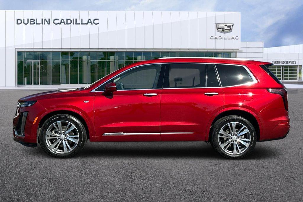 used 2024 Cadillac XT6 car, priced at $39,898
