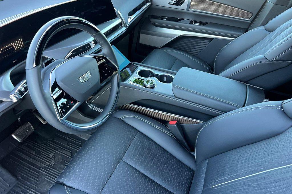 used 2026 Cadillac VISTIQ car, priced at $76,798