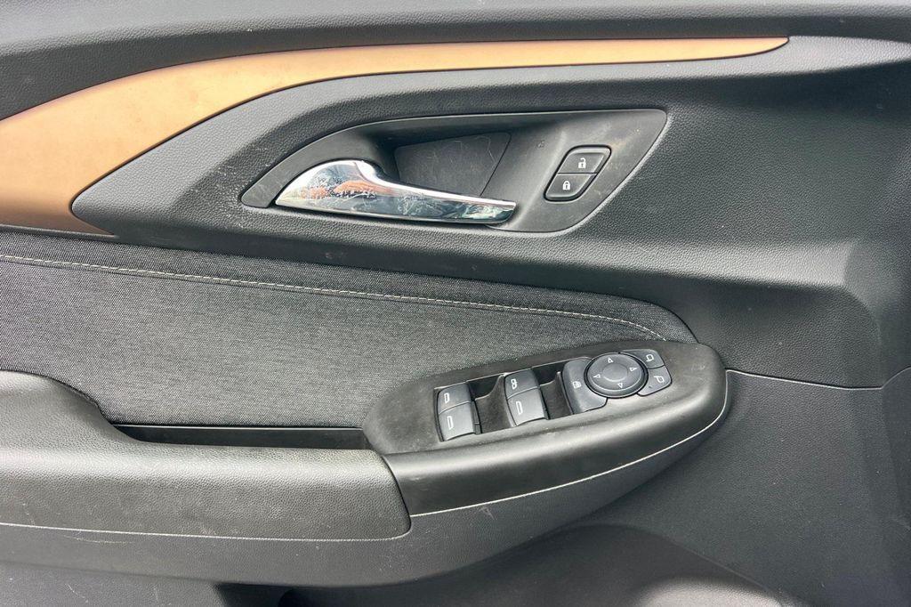 used 2023 Chevrolet TrailBlazer car, priced at $21,998