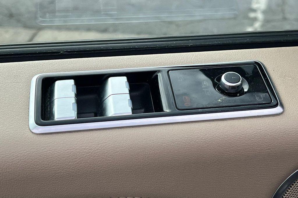 used 2019 Land Rover Range Rover car, priced at $38,998