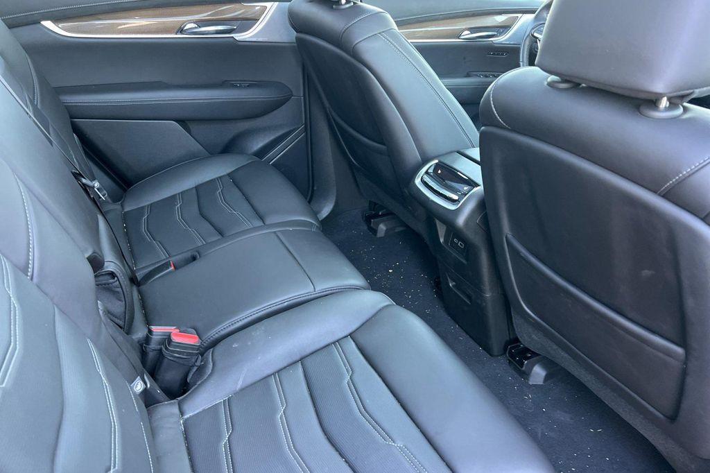 used 2024 Cadillac XT6 car, priced at $49,798