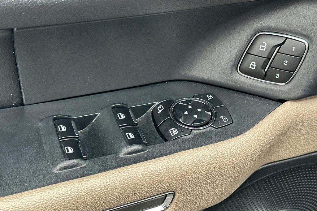 used 2023 Ford Expedition Max car, priced at $40,998