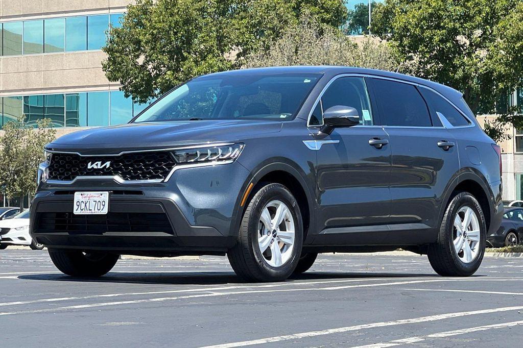 used 2022 Kia Sorento car, priced at $21,898