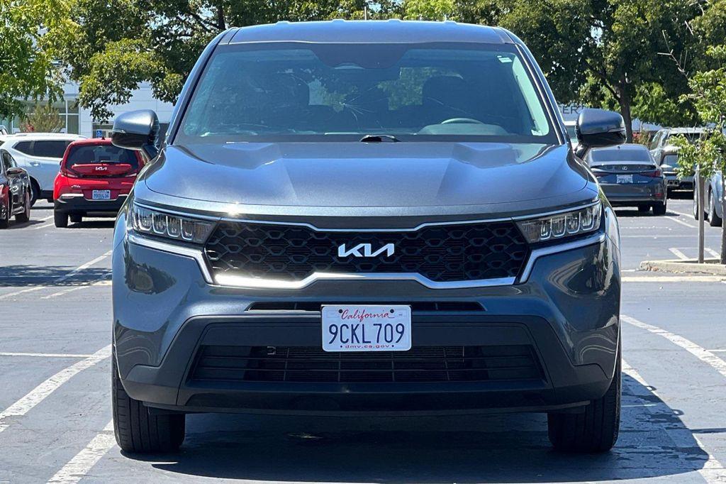 used 2022 Kia Sorento car, priced at $21,898