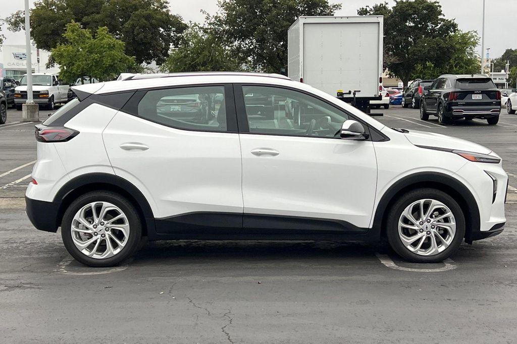 used 2022 Chevrolet Bolt EUV car, priced at $20,998