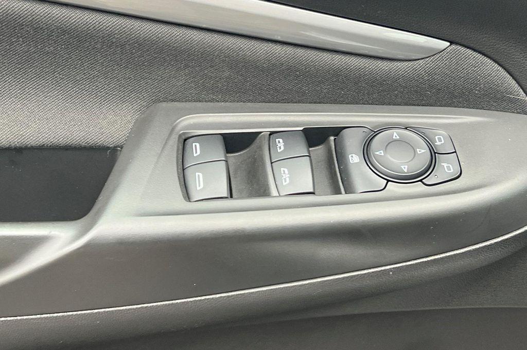 used 2022 Chevrolet Bolt EUV car, priced at $20,998