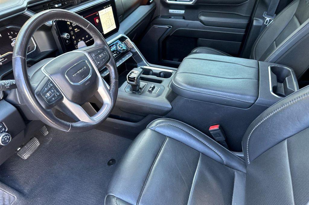 used 2023 GMC Sierra 1500 car, priced at $47,998