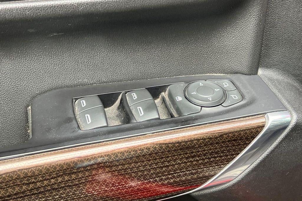 used 2020 Chevrolet Silverado 1500 car, priced at $31,798