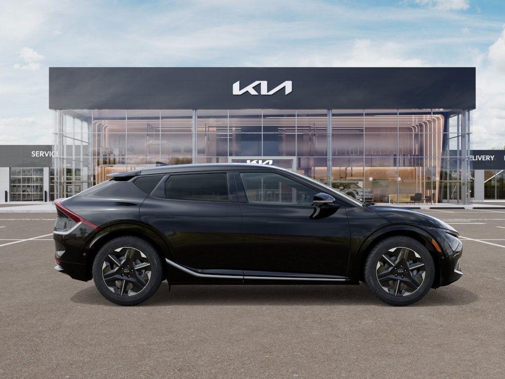 new 2025 Kia EV6 car, priced at $41,985