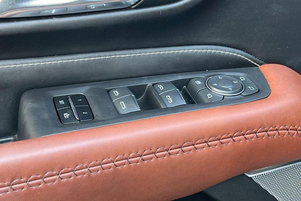 used 2024 GMC Yukon car, priced at $82,998