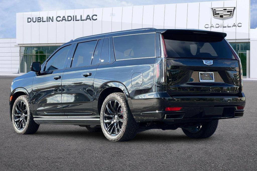 used 2021 Cadillac Escalade ESV car, priced at $65,898