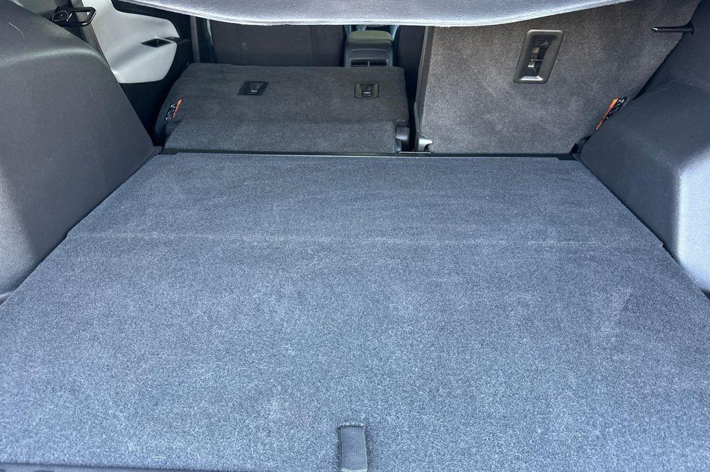 used 2022 Chevrolet Equinox car, priced at $17,898