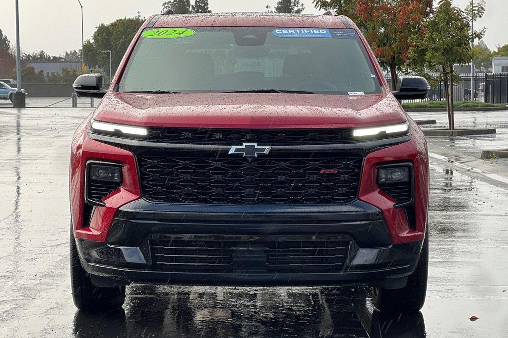 used 2024 Chevrolet Traverse car, priced at $50,898