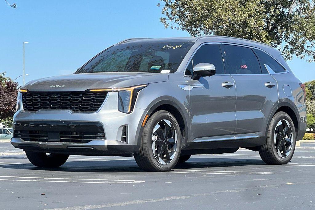 used 2025 Kia Sorento Plug-In Hybrid car, priced at $44,998