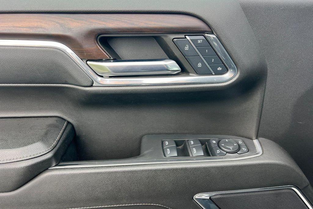 used 2024 GMC Sierra 1500 car, priced at $43,998