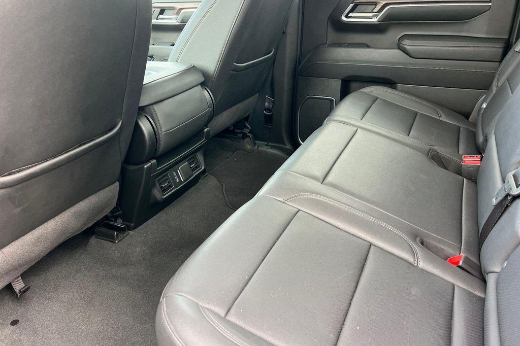 used 2024 GMC Sierra 1500 car, priced at $43,998